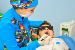 child visiting the dentist