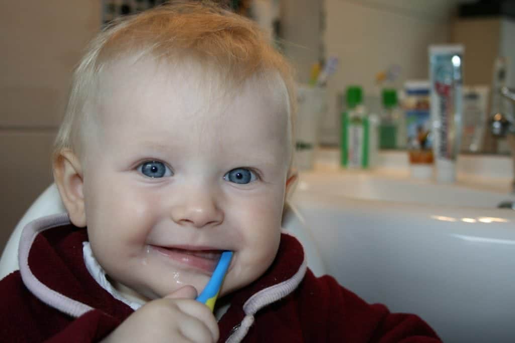 teeth brushing baby